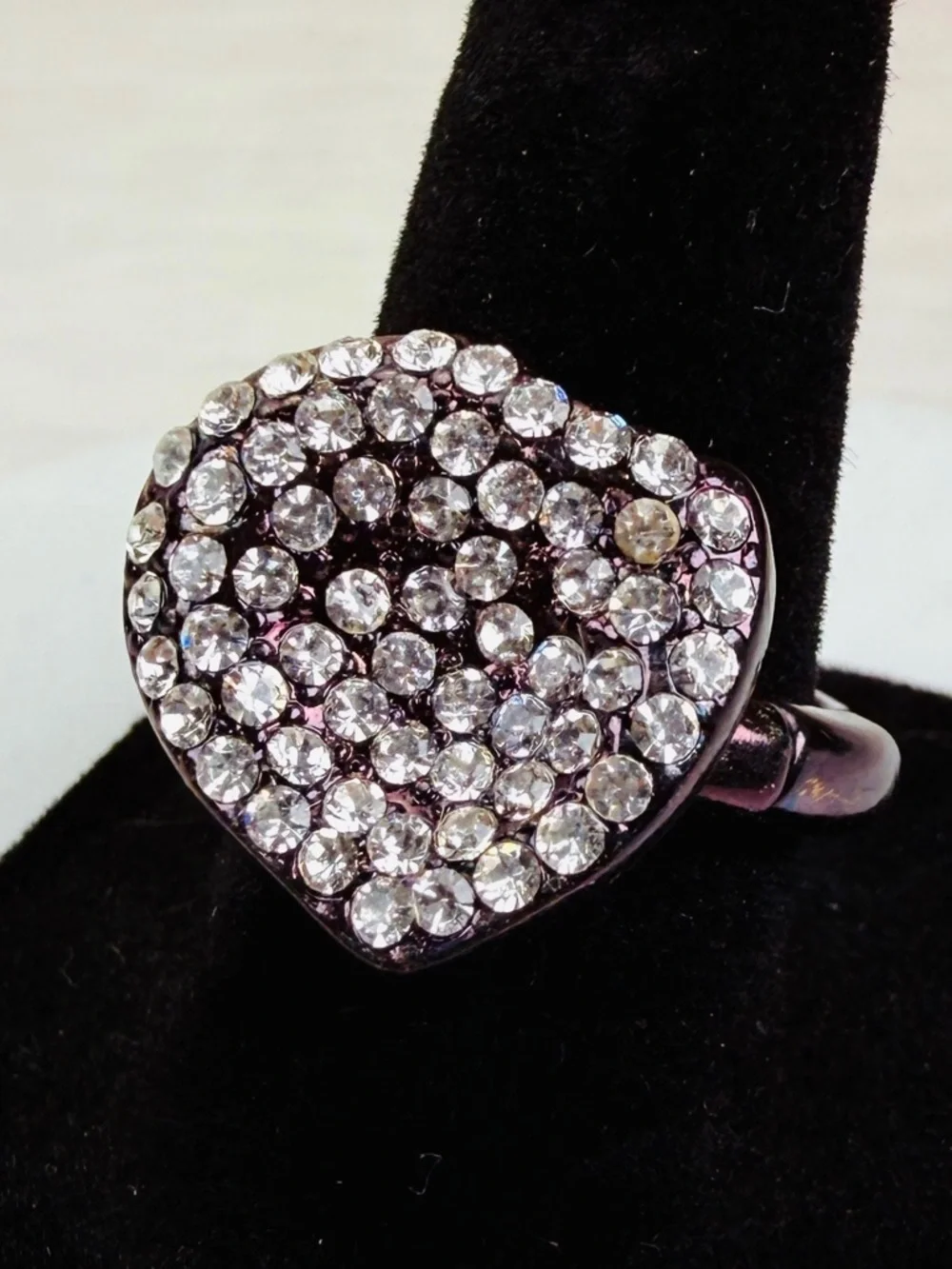 Gunmetal Metallic Bling with Rhinestone Accent sz 6 3/4 stretch ring
